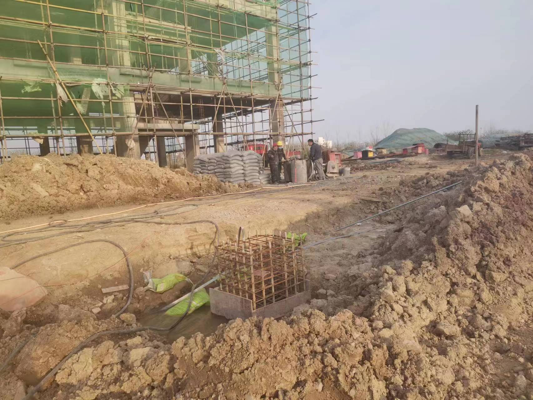 鸠江当桥梁出现裂缝的时候应该及时加固修补